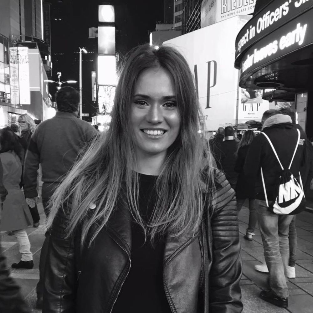 Meet your Posher, Andreea